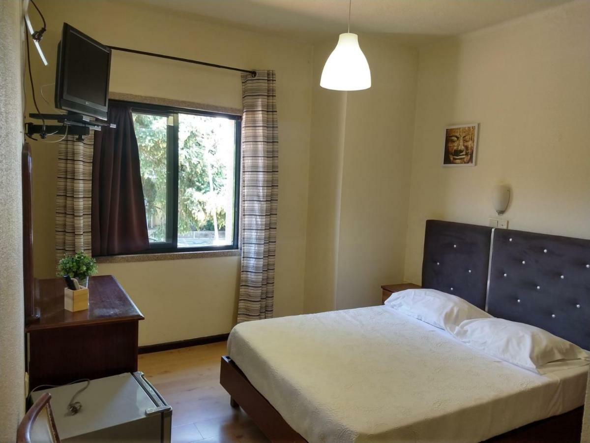 Hotel Residencial Montanhes Vila Real Exterior foto